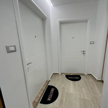 Studio City Center Тирана Екстериор снимка